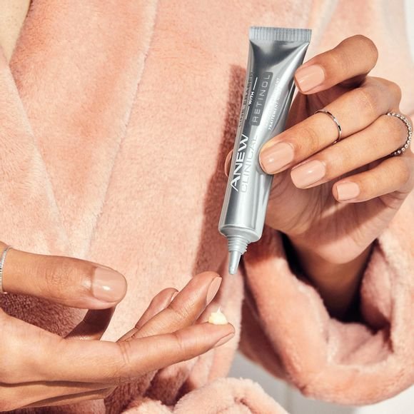 Isa Knox ANEW Clinical Line Eraser With Retinol Targeted Treatment 2 Isa Knox ANEW Clinical Line Eraser With Retinol Targeted Treatment - Image 2