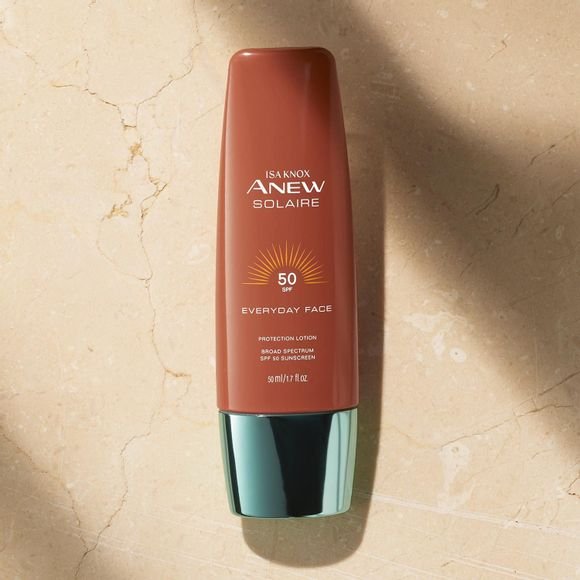 Isa Knox ANEW Solaire Everyday Face Protection Lotion Broad Spectrum SPF 50 3 Isa Knox ANEW Solaire Everyday Face Protection Lotion Broad Spectrum SPF 50 - Image 3