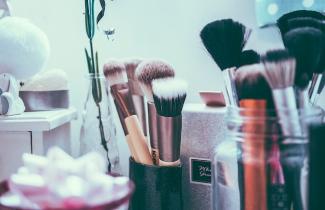 Quick and Easy Makeup Hacks for Busy Mornings