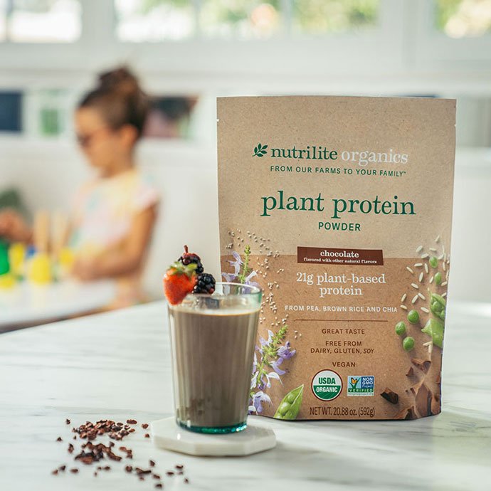 Nutrilite™ Organics Plant Protein Powder – Chocolate 3 Nutrilite™ Organics Plant Protein Powder – Chocolate - Image 3