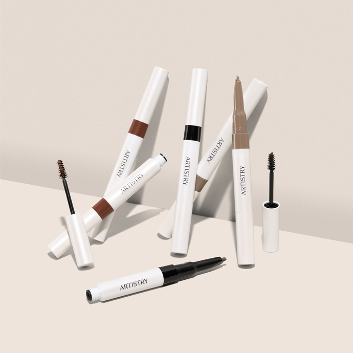 Artistry Go Vibrant™ Waterproof Brow Pencil and Tinted Gel - True Black 2 Artistry Go Vibrant™ Waterproof Brow Pencil and Tinted Gel - True Black - Image 2