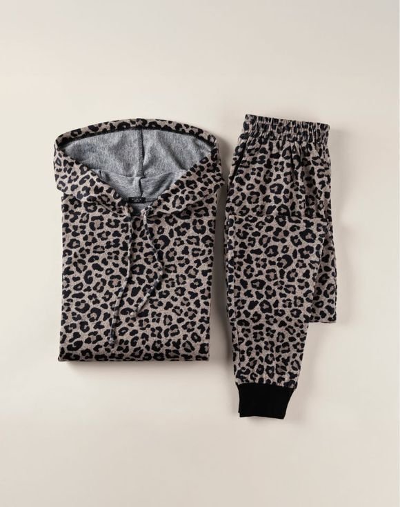 Animal Print Jogger Set 1 Animal Print Jogger Set