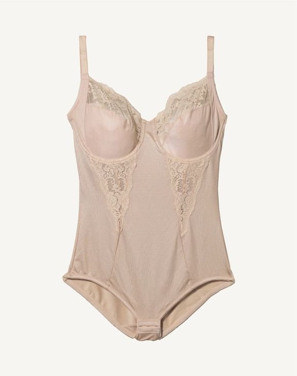 Maidenform Ultra Firm Body Shaper with Built-in Underwire (FL1456) 1 Maidenform Ultra Firm Body Shaper with Built-in Underwire (FL1456)