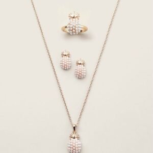 Pineapple Posh Three-Piece Set