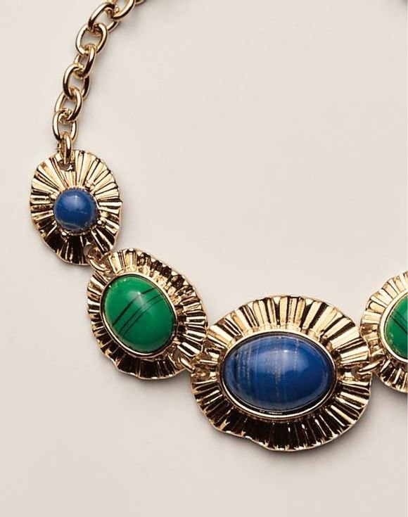 Sunburst Medallion 3-Piece Jewelry Set 2 Sunburst Medallion 3-Piece Jewelry Set